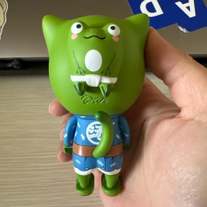[BUNJANG] Sooya Frog Art Toy Ban / Sooya frog ban 수야 아트토이