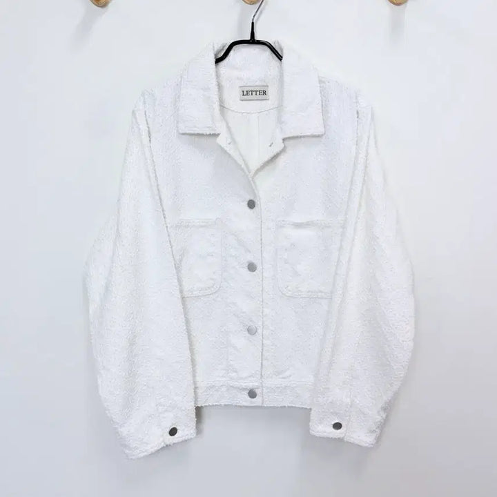 [BUNJANG] LETTER White Cotton Damage Jacket / 레터 LETTER 데미지 면자켓