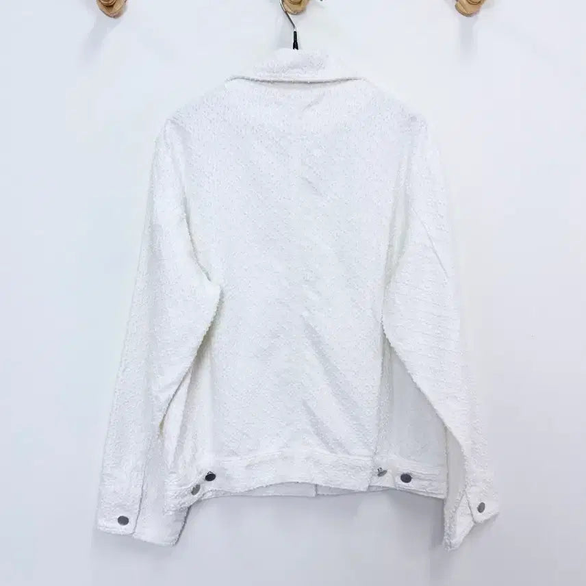 [BUNJANG] LETTER White Cotton Damage Jacket / 레터 LETTER 데미지 면자켓
