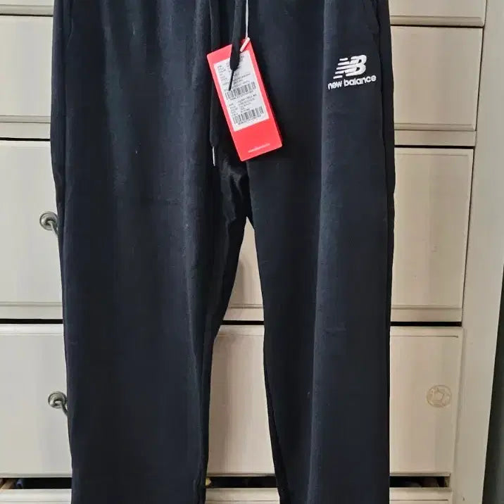 [BUNJANG] New Balance Standard Fit Pants (S) / 뉴발란스 블랙 스탠다드핏 팬츠 75(S)-새상품