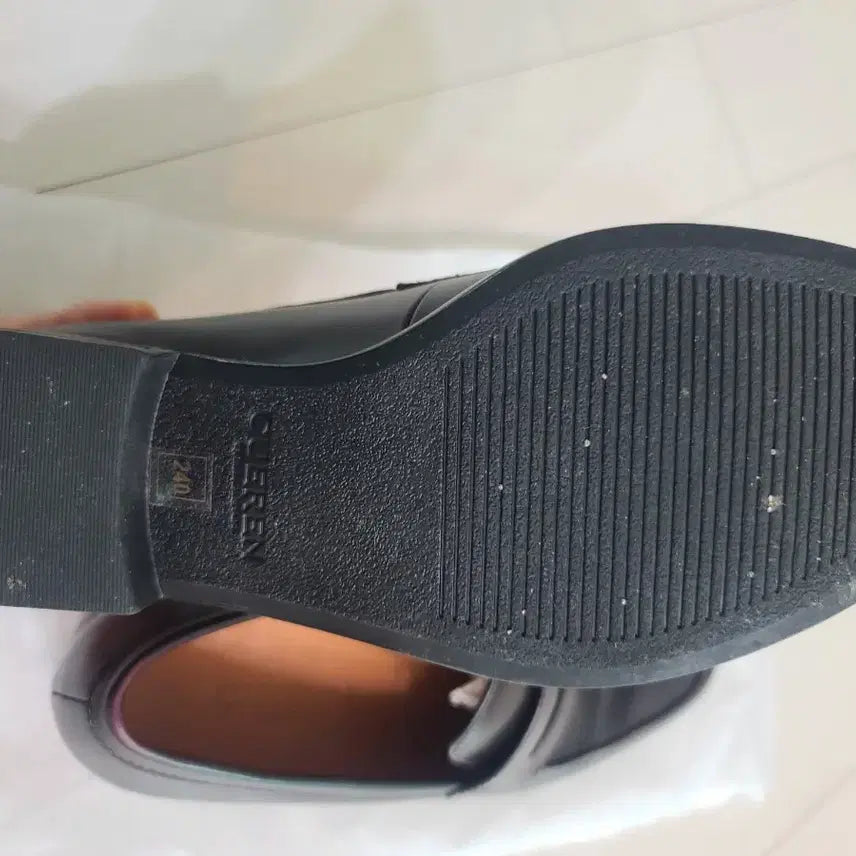 [BUNJANG] Kueren London 09 Loafers (240 Size) / 쿠에른 런던09 로퍼 240사이즈(무배)오늘만이가격