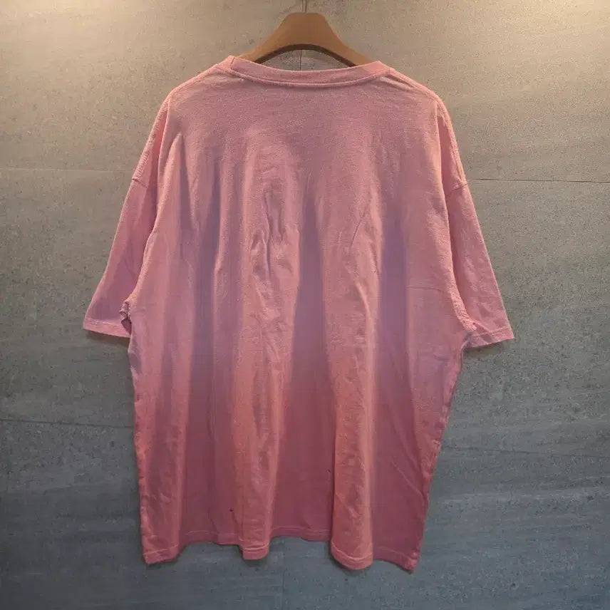 [BUNJANG] Pokemon Eevee Oversized Fit Pink T-shirt / 포켓몬스터. 이브이. 오버사이즈 핏. 핑크 티셔츠 .