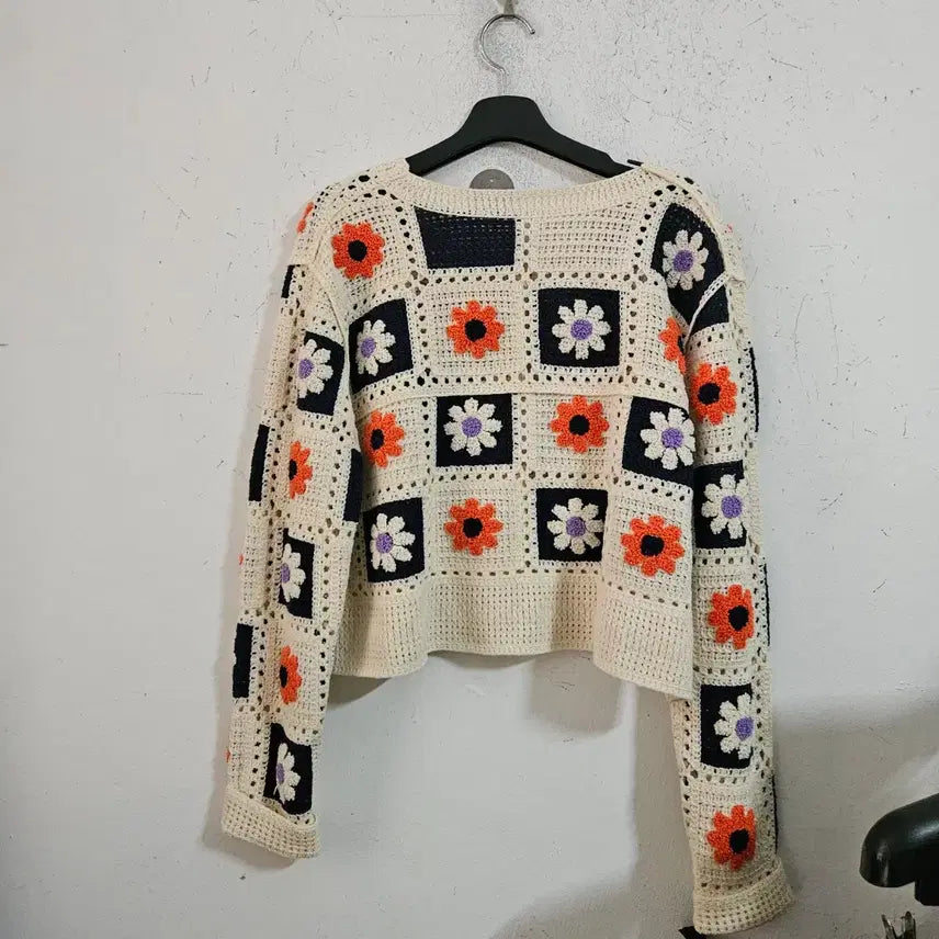 [BUNJANG] Floral Crochet Knit Cardigan Ivory / 꽃무늬 크로셰 뜨개 가디건 아이보리