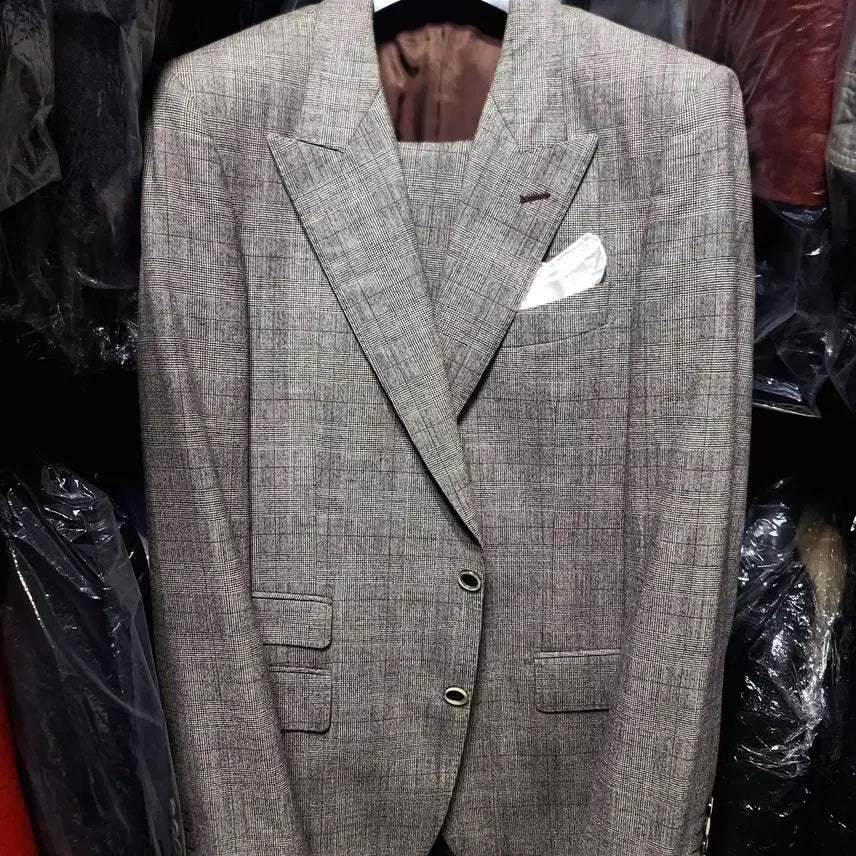 [BUNJANG] Vanhart di Albazar Luigi Botto Burgundy Glen Check Peak Lapel Suit / 반하트 /이태리 루이지보또 버건디 글렌 체크 피크드라펠 수트/100,32