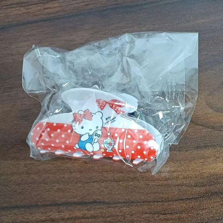 [BUNJANG] Sanrio Hello Kitty Hair Clip / 산리오 헬로키티 헤어집게
