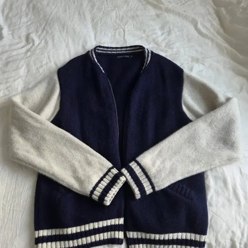 [BUNJANG] Thomas More Cardigan / 토마스모어 가디건 팝니다