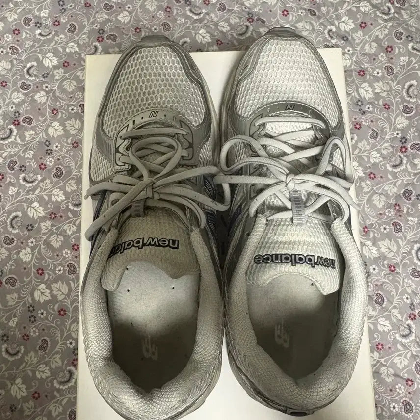 [SOLD OUT] [285] 뉴발란스 860v2 화이트 실버