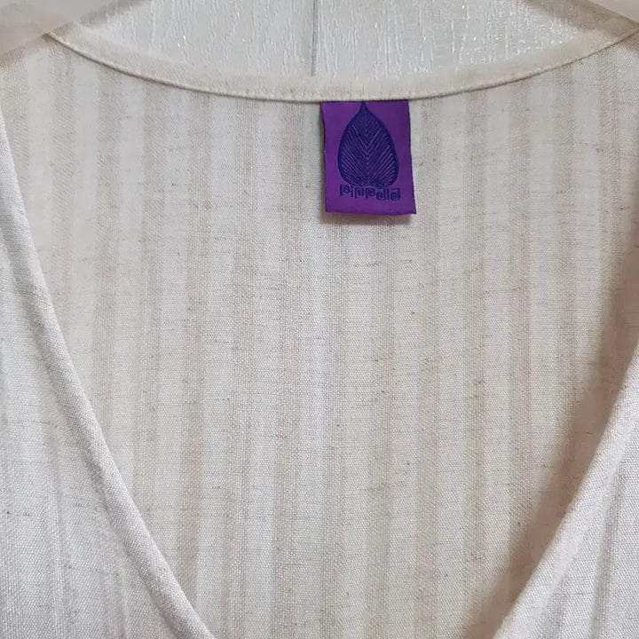 [BUNJANG] Ivory Long Striped V-neck Dress / 시원한 원피스