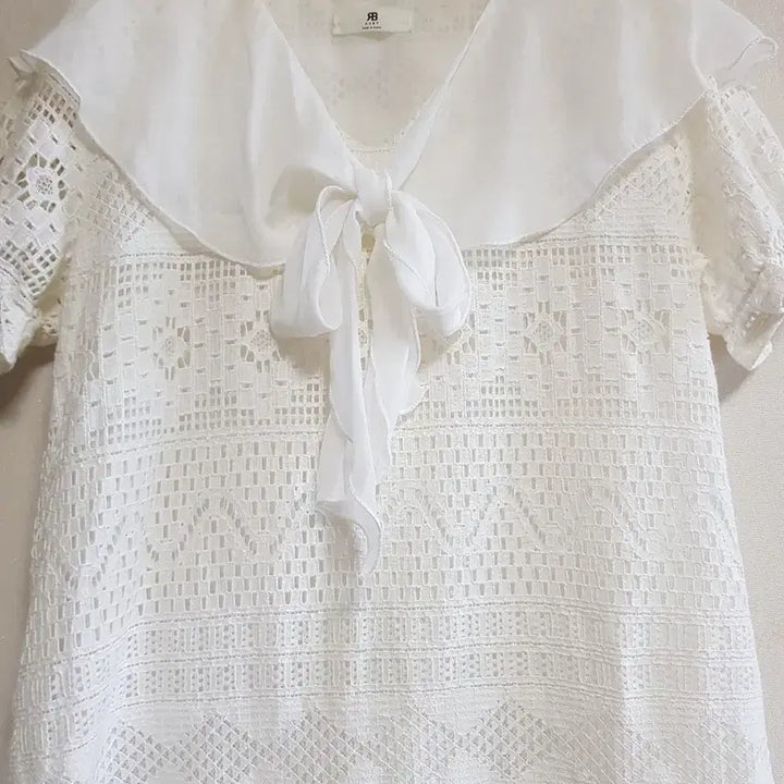 [BUNJANG] Sera Ivory Lace Blouse / 세라 블라우스