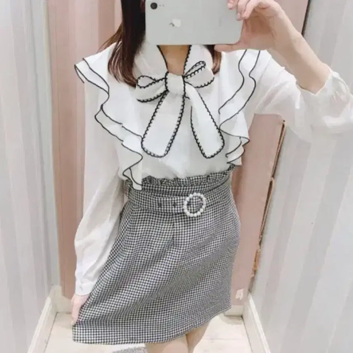 [BUNJANG] Evelyn Frill Ribbon Bow Blouse White / 에블린 프릴 리본 보우타이 블라우스 |스나계 양산형 지뢰계 grl 로지타