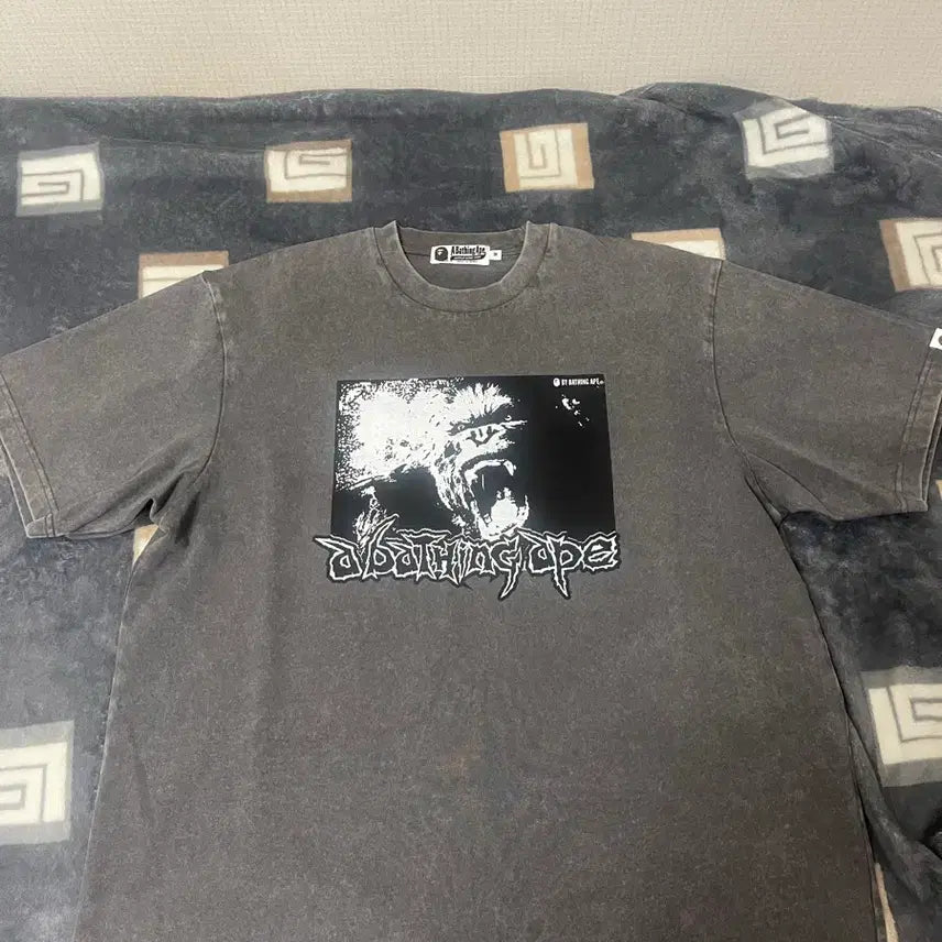 [BUNJANG] BAPE Relaxed Fit Charcoal T-shirt (M) / 베이프 릴렉스드핏 반팔티 M