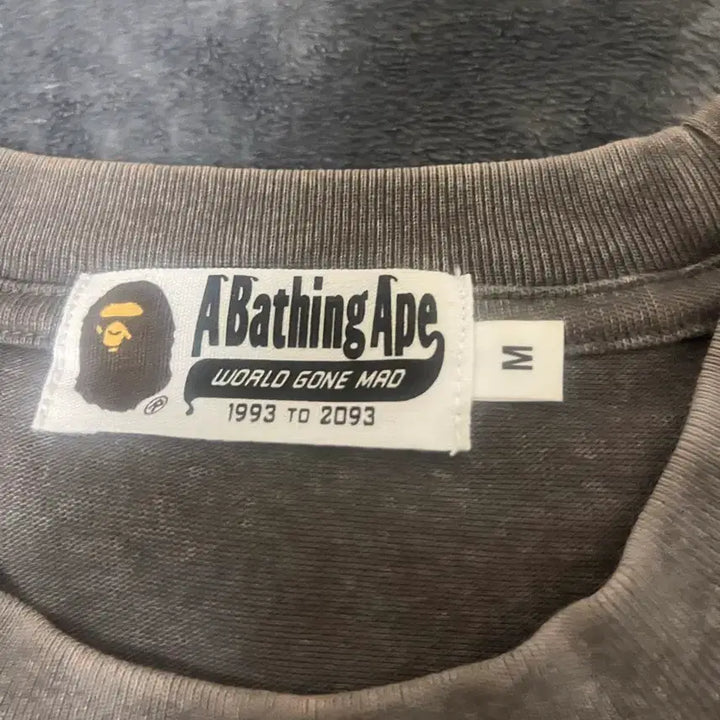[BUNJANG] BAPE Relaxed Fit Charcoal T-shirt (M) / 베이프 릴렉스드핏 반팔티 M