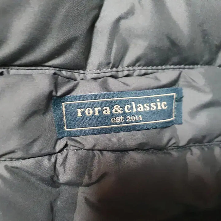 [BUNJANG] Rora &amp; Classic Hooded Padded Jumper Size M / 로라 앤 클래식 후드 패딩 점퍼 M (95) Size