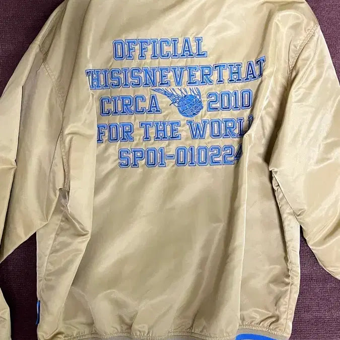 [BUNJANG] thisisneverthat Satin Varsity Jacket Gold / 디스이즈네버댓 새틴 바시티 자켓 골드(급처)