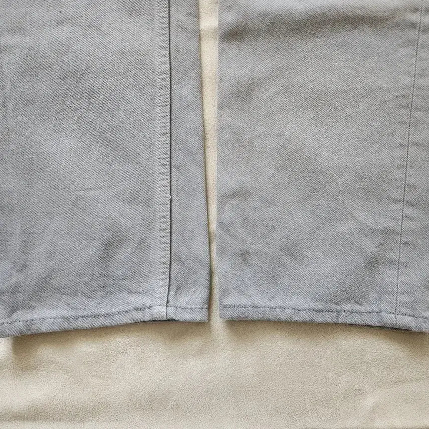 [SOLD OUT] 90s 빈티지 USA Levi&