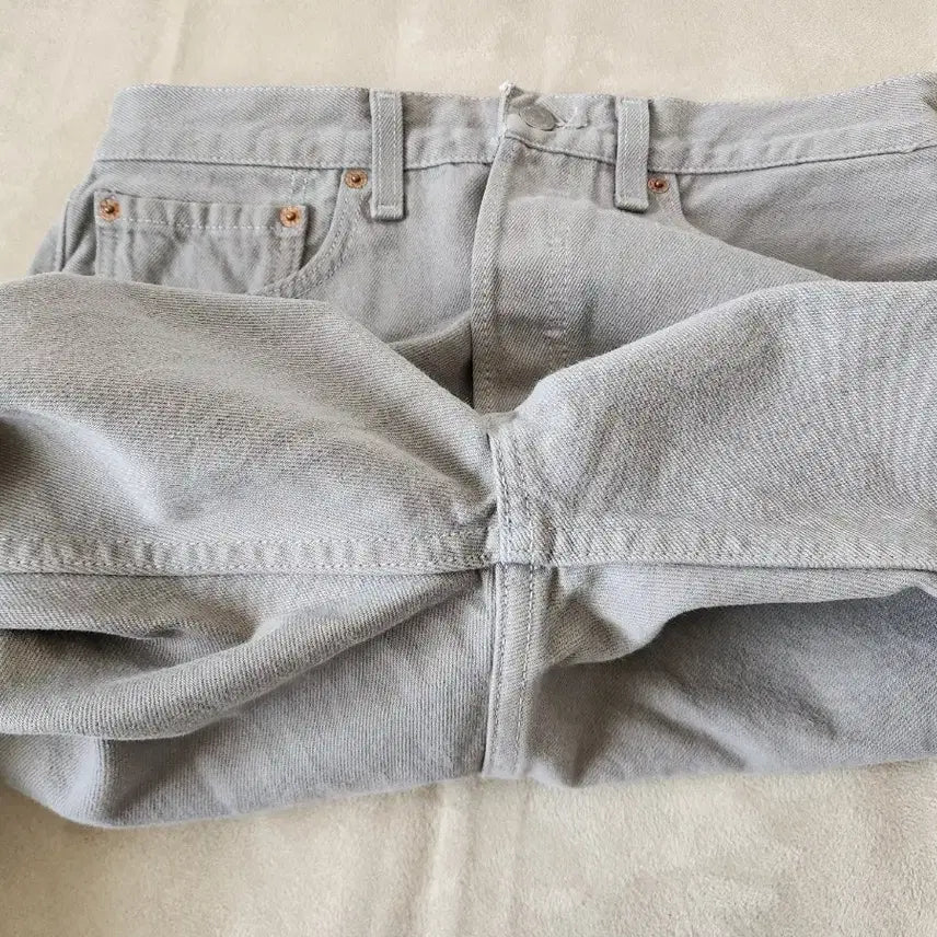 [SOLD OUT] 90s 빈티지 USA Levi&