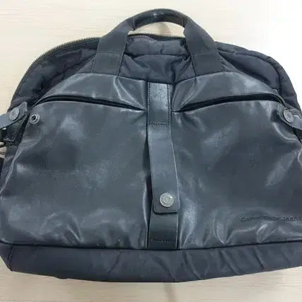 [BUNJANG] Calvin Klein Crossbody Bag / 캘빈 클레인 크로스백 팝니다