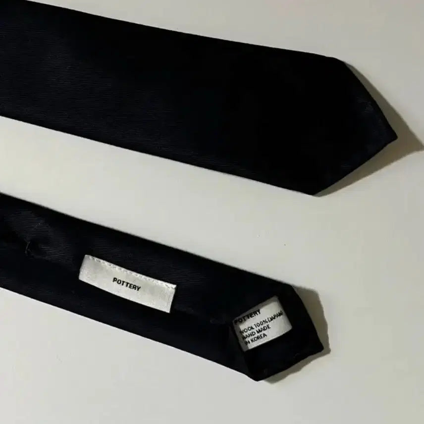 [SOLD OUT] 포터리 슬림타이 다크네이비