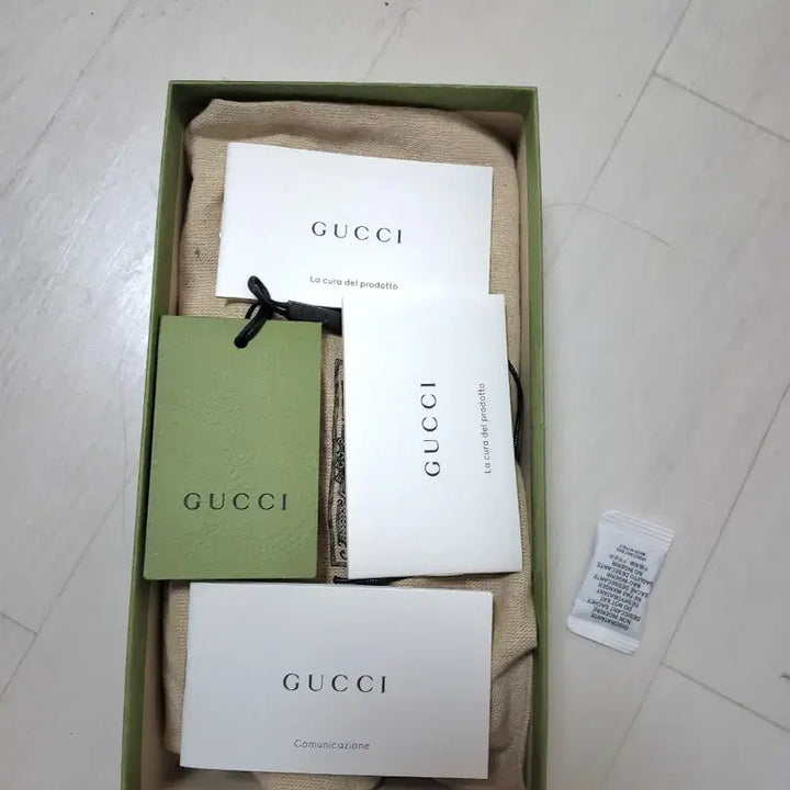 [SOLD OUT] GG 마몽 캔버스 장지갑 베이지 에보니 지갑을.지금.판매합니다!