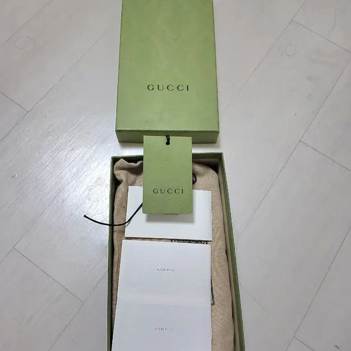 [SOLD OUT] GG 마몽 캔버스 장지갑 베이지 에보니 지갑을.지금.판매합니다!