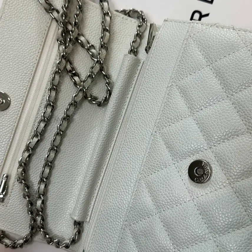 [BUNJANG] White Chain Bag / 체인백