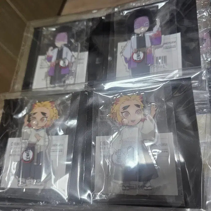 [BUNJANG] Demon Slayer Akaza, Kyojuro Rengoku, Enmu Connecting Acrylic Stand / 귀멸의 칼날 귀칼 연결 아크릴 스탠드 아카자 센쥬로 엔무
