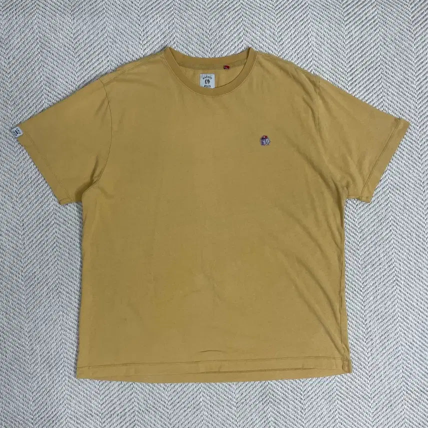 [BUNJANG] Hazzys Fizz Yellow T-shirt / 헤지스 피즈 반팔티 옐로우 XXL (115)