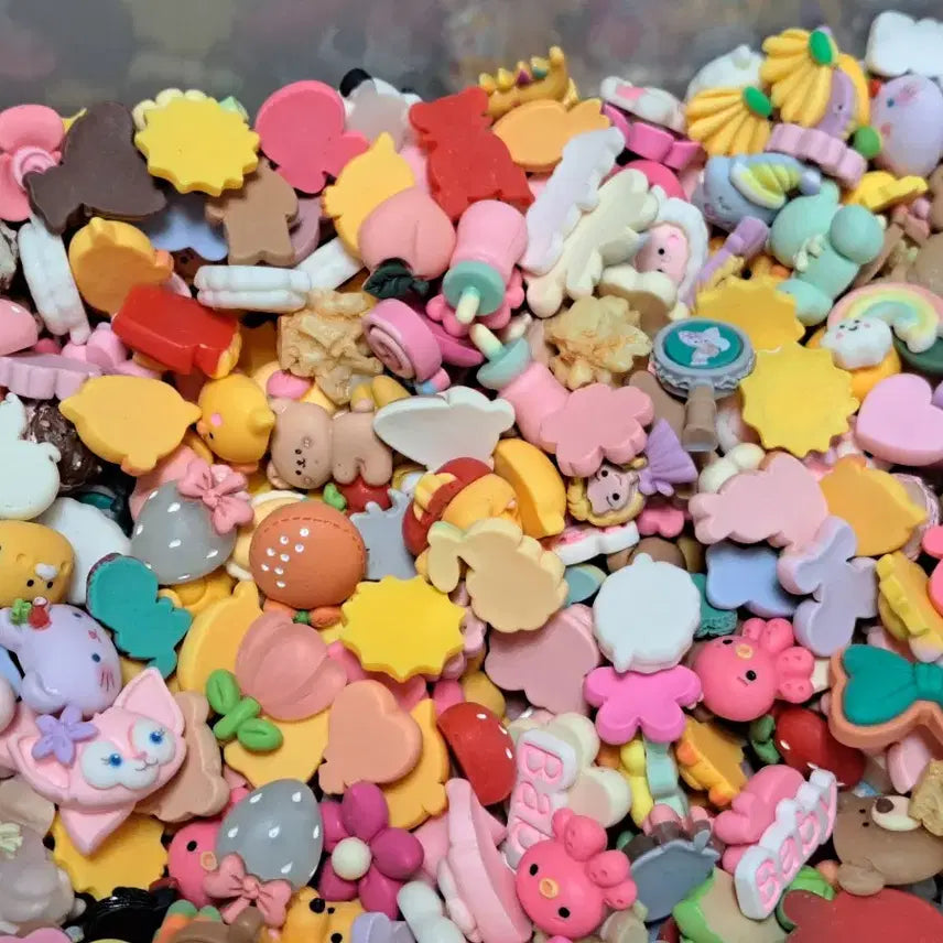 [BUNJANG] A13 Assorted Decorative Parts (240 Pieces) / A13 데코덴 파츠 믹스 탑꾸재료 240개당 랜덤