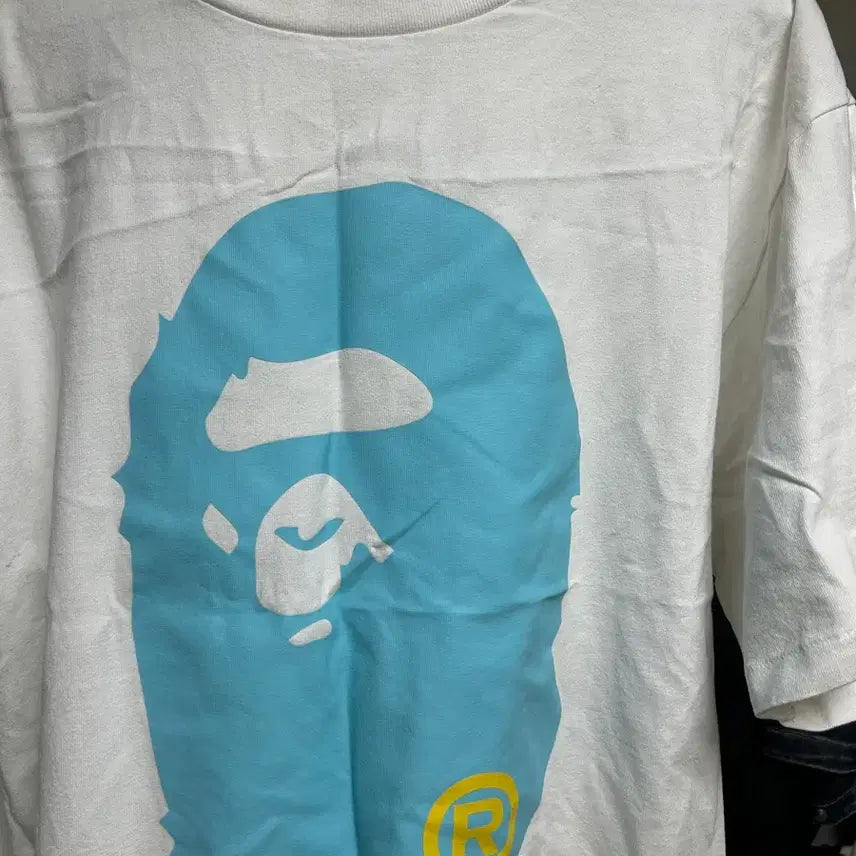 [SOLD OUT] 베이프 빅사루 티셔츠