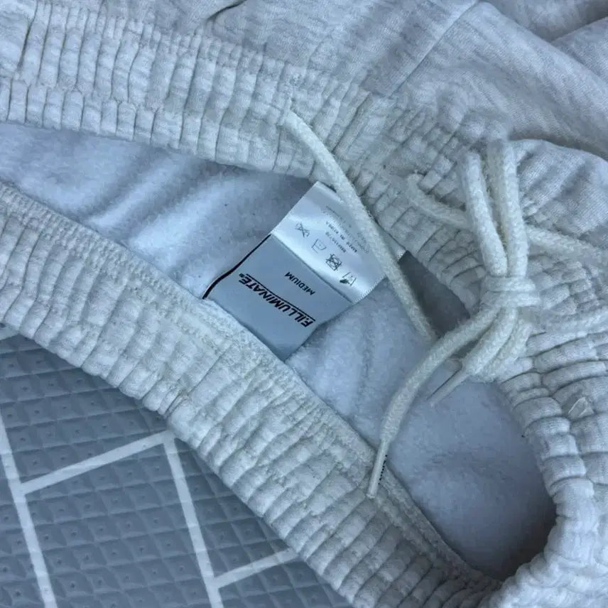[BUNJANG] F.ILLUMINATE Gray Jogger Pants (Size M) / F.ILLUMINATE 회색 트레이닝 바지