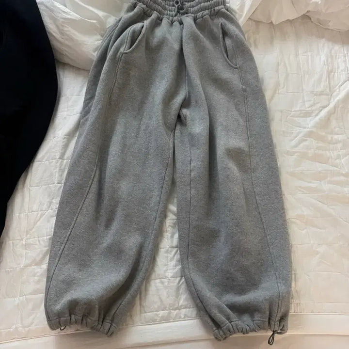 [BUNJANG] Gray Jogger Training Pants / 회색 조거 트레이닝 바지