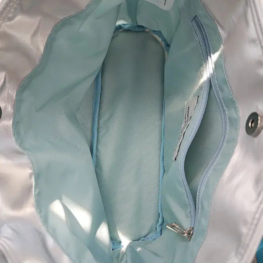 [SOLD OUT] 무쿠앤에보니 니어 토트백 (실버)