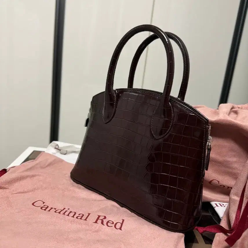 [BUNJANG] Cardinal Red Red Rock Chocolate Tote Bag / 카디널레드 레드락 초코