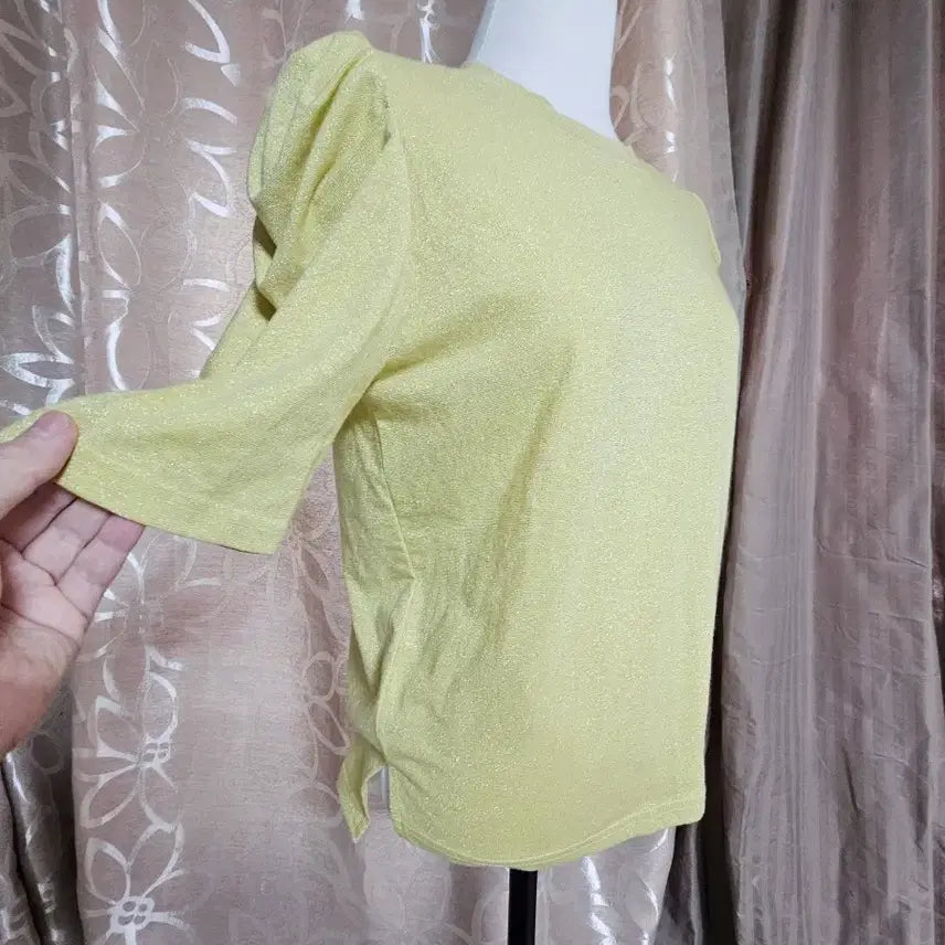 [BUNJANG] Yellow Tone T-shirts (Set of Two) / 옐로우계열틔별한티2종새옷