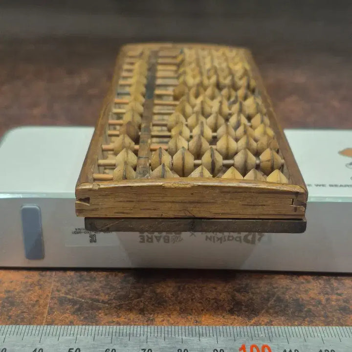[BUNJANG] 1960s Portable Wooden Abacus / 1960년대 휴대용 소형 원목주판
