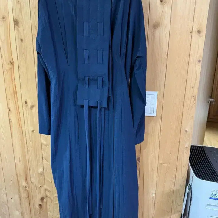 [BUNJANG] LE17SEPTEMBRE Belted Long Dress / LE17SEPTEMBRE 벨티드 롱원피스