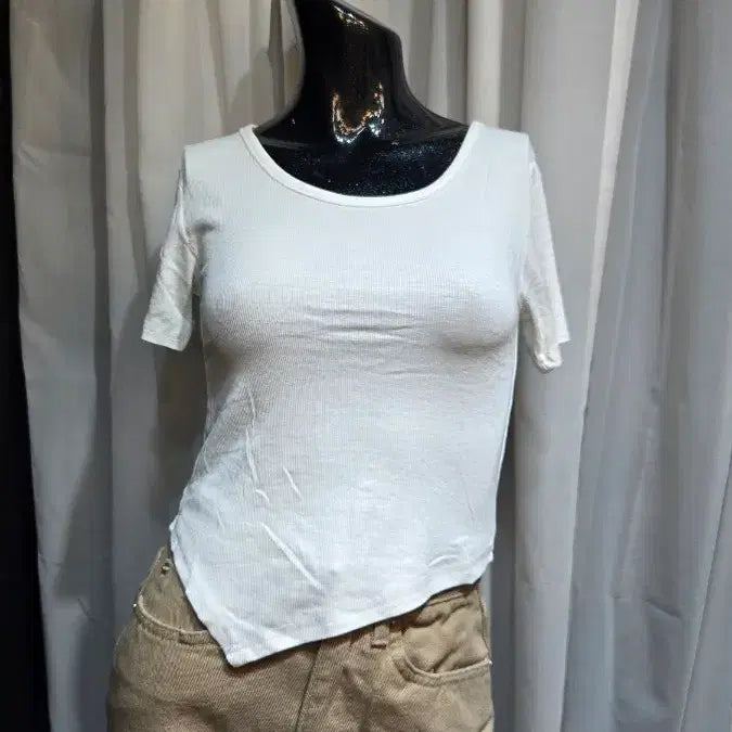 [BUNJANG] White Ribbed Knit Asymmetric Hem T-shirt / 밑단 언발 화이트 골지 반팔