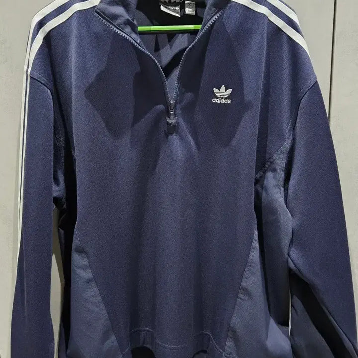 [SOLD OUT] 아디다스 반집업 트랙탑 셔츠.블라우스