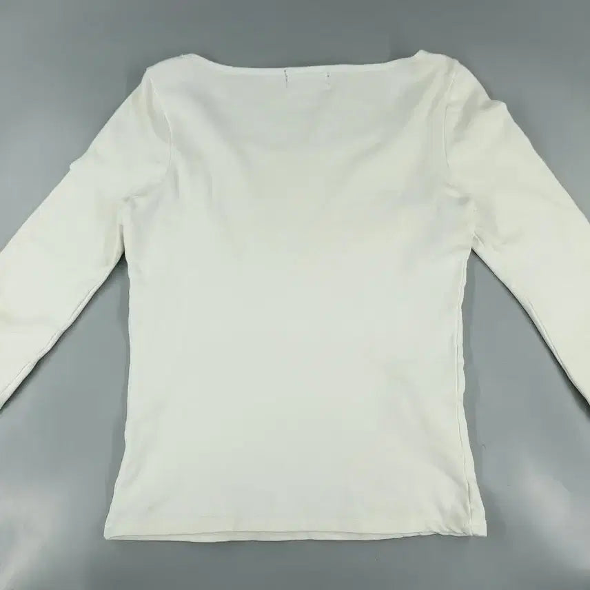 [BUNJANG] Burberry Blue Label Ivory Red Silver Glitter Logo Top / BURBERRY 버버리 블루라벨 JP 아이보리 레드 실버 글리터 로고 Y