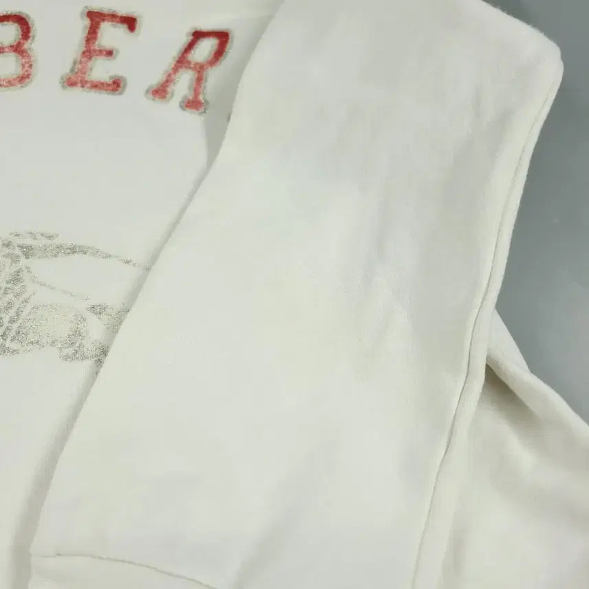 [BUNJANG] Burberry Blue Label Ivory Red Silver Glitter Logo Top / BURBERRY 버버리 블루라벨 JP 아이보리 레드 실버 글리터 로고 Y