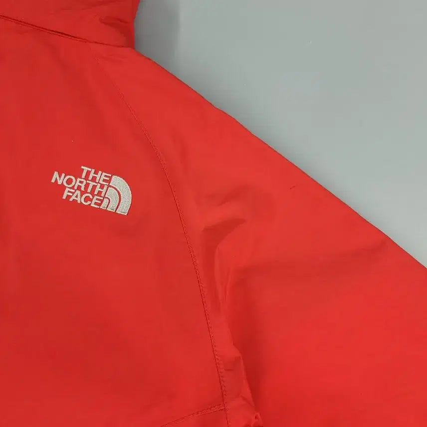 [BUNJANG] The North Face Gloria Reglan Hyvent Nylon Windbreaker Jacket / 노스페이스 레드 그레이 로고 레글런 하이벤트 글로리아 나일론 바람막이 S