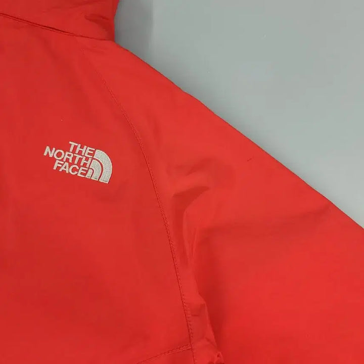 [BUNJANG] The North Face Gloria Reglan Hyvent Nylon Windbreaker Jacket / 노스페이스 레드 그레이 로고 레글런 하이벤트 글로리아 나일론 바람막이 S
