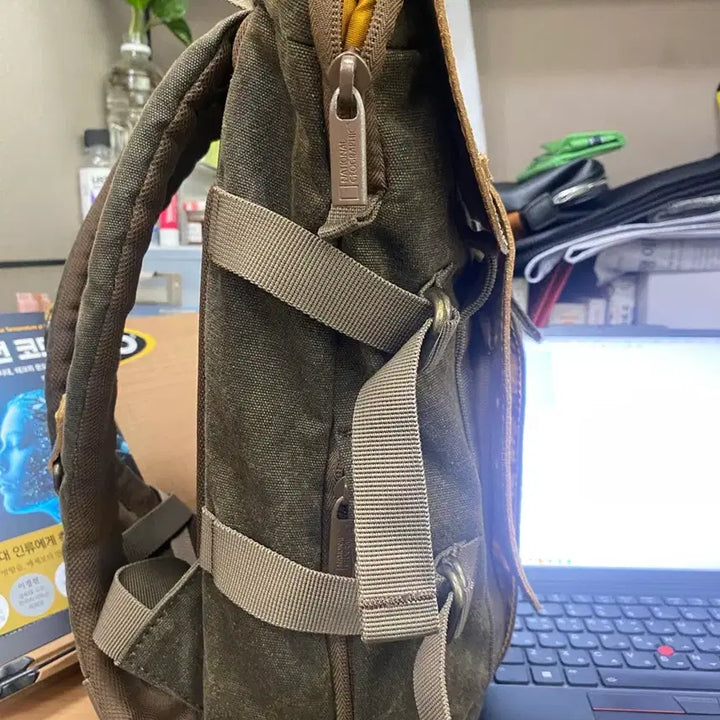 [BUNJANG] National Geographic Daily Backpack / 카메라 겸 데일리 백팩 내셔널지오그래픽
