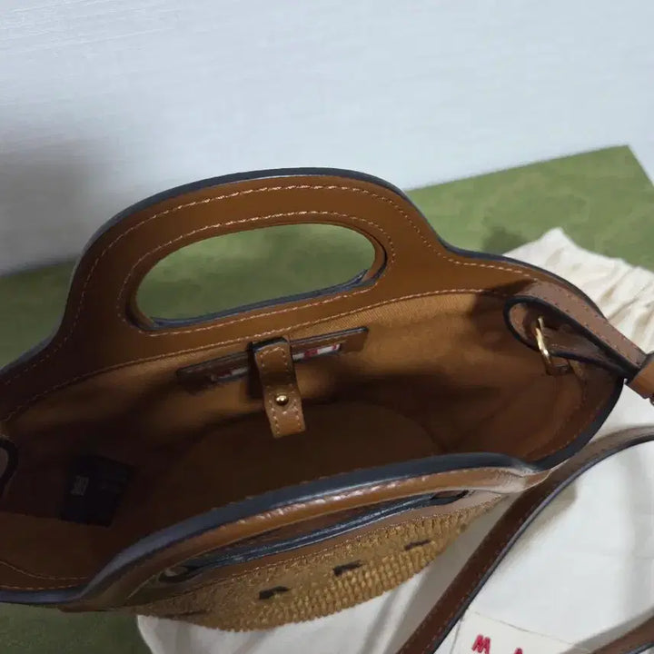 [BUNJANG] Marni Micro Raffia Handbag / (정품)마르니 라피아 마이크로(최종가/무료배송)