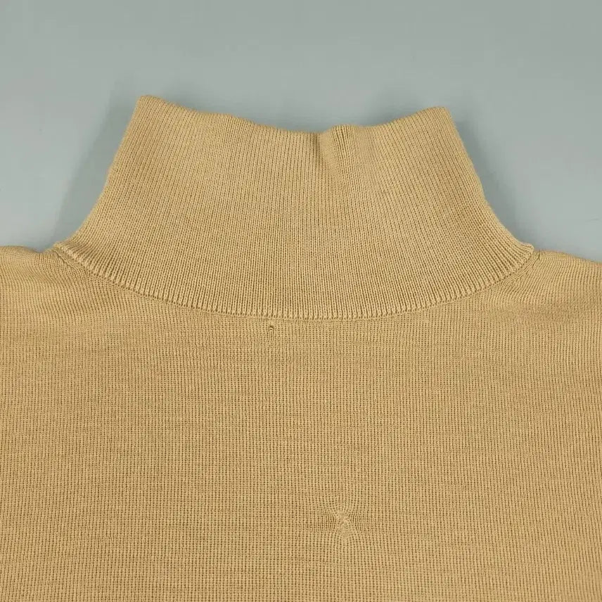 [BUNJANG] PEARLY GATES Beige Knitted Layered Fake Turtleneck / PEARLY GATES 파리게이츠 베이지 니티드 레이어드 페이크 폴라 W