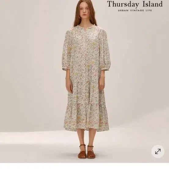 [SOLD OUT] 써스데이아일랜드 레이스블록티어드원피스