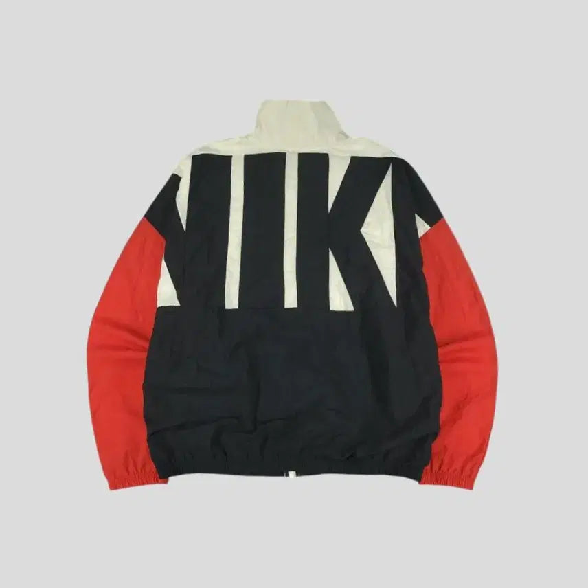 [SOLD OUT] 나이키 아이보리 블랙 레드 배색 스우시 로고 이너메쉬 올드스쿨 가오리핏