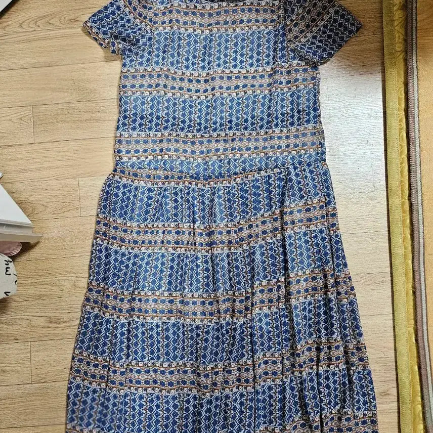 [BUNJANG] Patterned Blue Short Sleeve Long Dress / 패턴 블루 반팔 롱 원피스 66