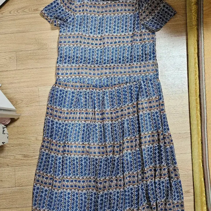 [BUNJANG] Patterned Blue Short Sleeve Long Dress / 패턴 블루 반팔 롱 원피스 66