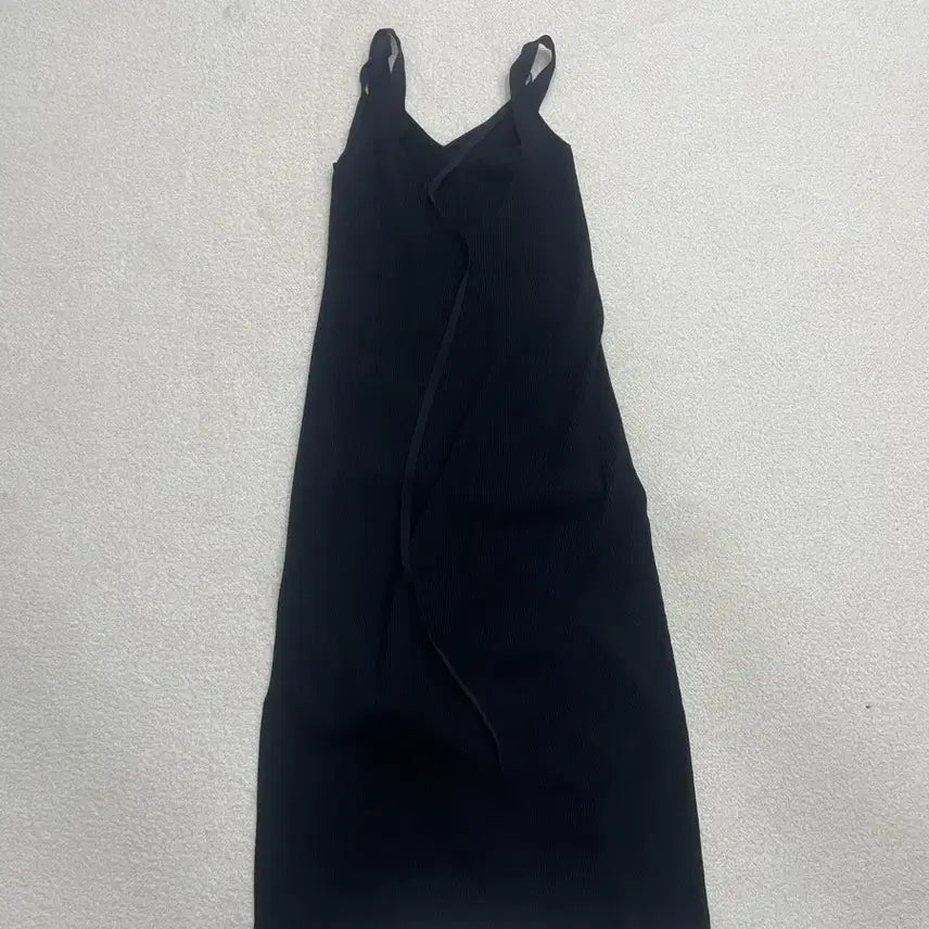 [SOLD OUT] SYSTEM 니트 원피스 블랙 M